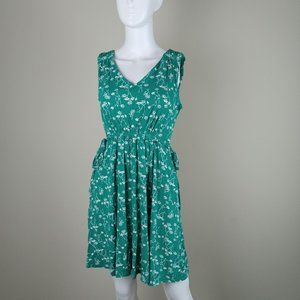 Cynthia Rowley Women's Cinch Waist Dress Size Small Green White Floral Print